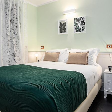 Classbnb - Apartment Just A 5 Minute Walk From Piazza Duomo Milão Exterior foto